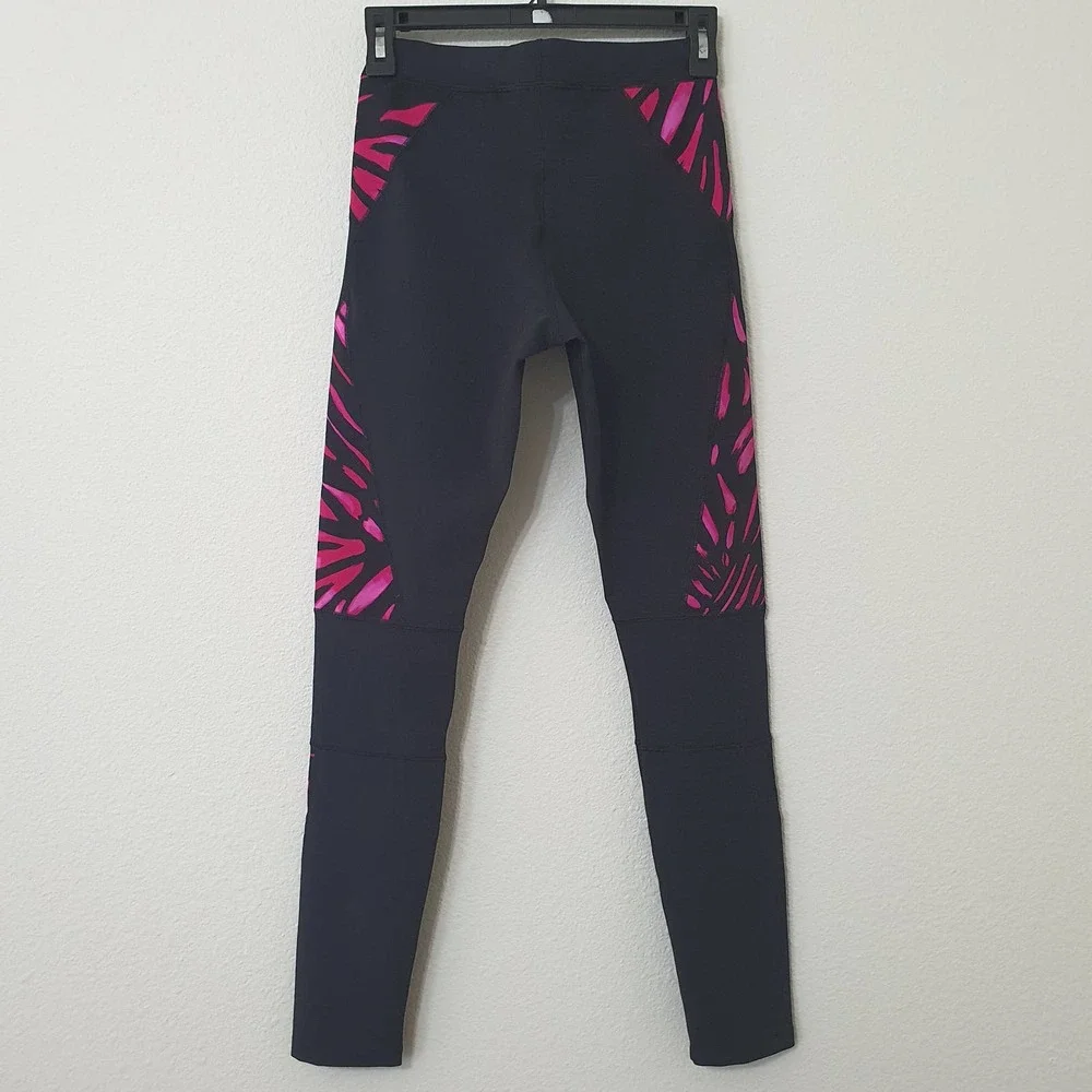 Redemption Athletix Leggings Black Pink Print Activewear Women's Size Small